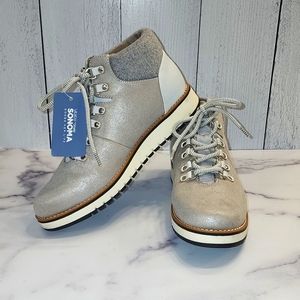 Sonoma Katherina Silver Boots Womens Size 8 NWT